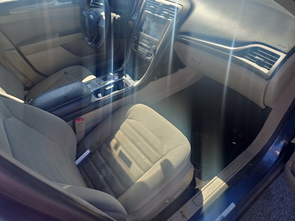 Thumbnail: 2019 Ford Fusion - 19