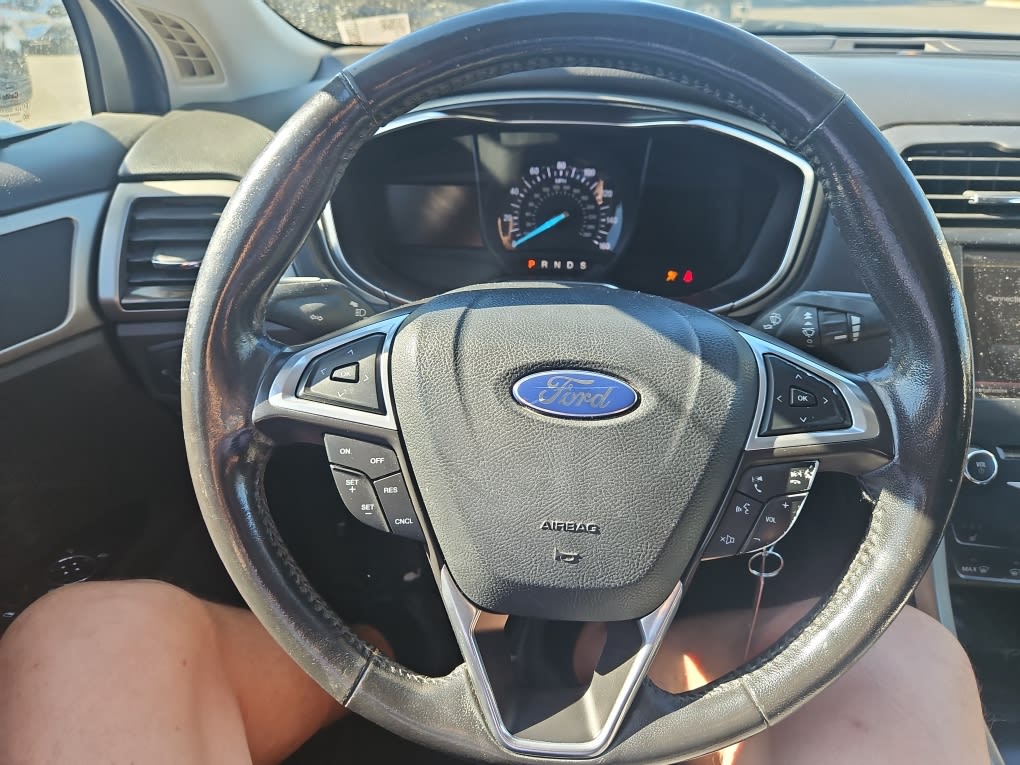 Thumbnail: 2013 Ford Fusion - 12
