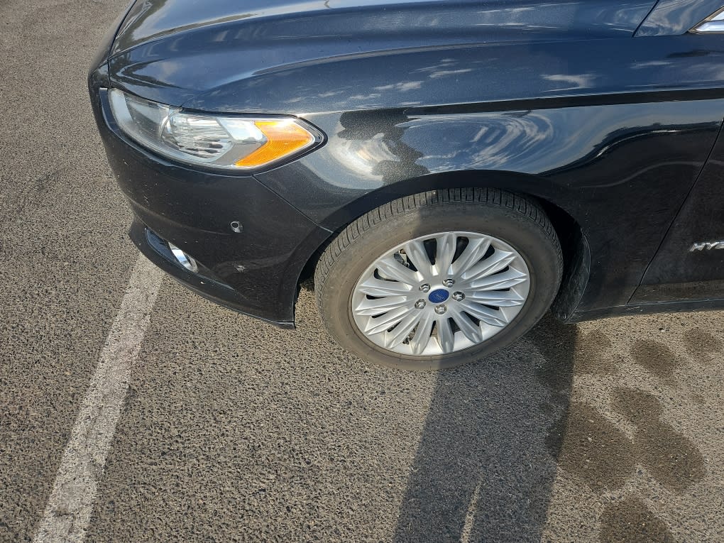 Thumbnail: 2013 Ford Fusion - 8