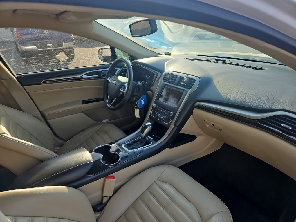 Thumbnail: 2016 Ford Fusion - 11