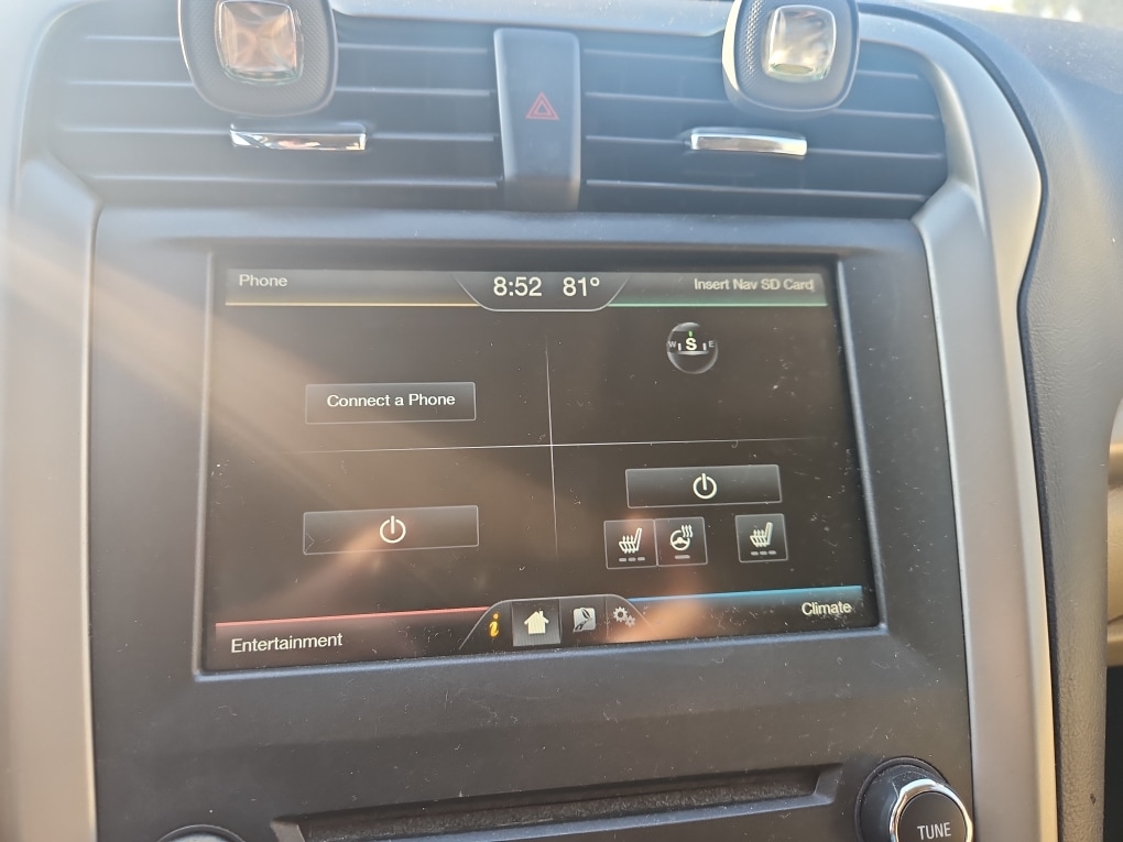 Thumbnail: 2016 Ford Fusion - 13