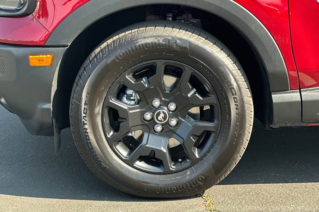 Thumbnail: 2025 Ford Bronco Sport - 8