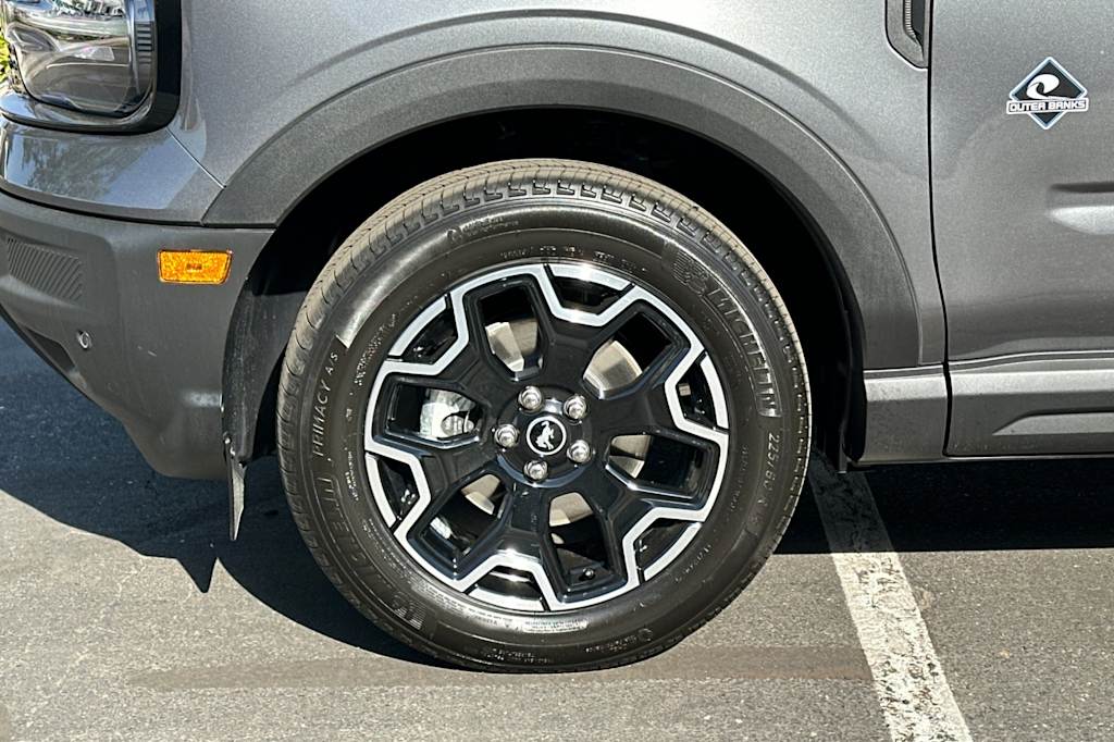 Thumbnail: 2026 Ford Bronco Sport - 8