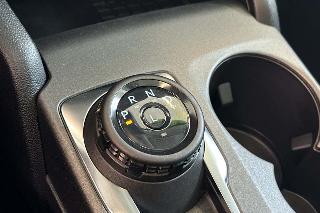 Thumbnail: 2025 Ford Bronco Sport - 14