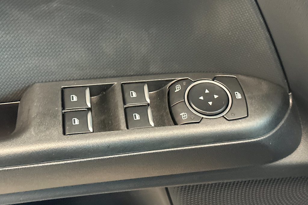 Thumbnail: 2025 Ford Bronco Sport - 21