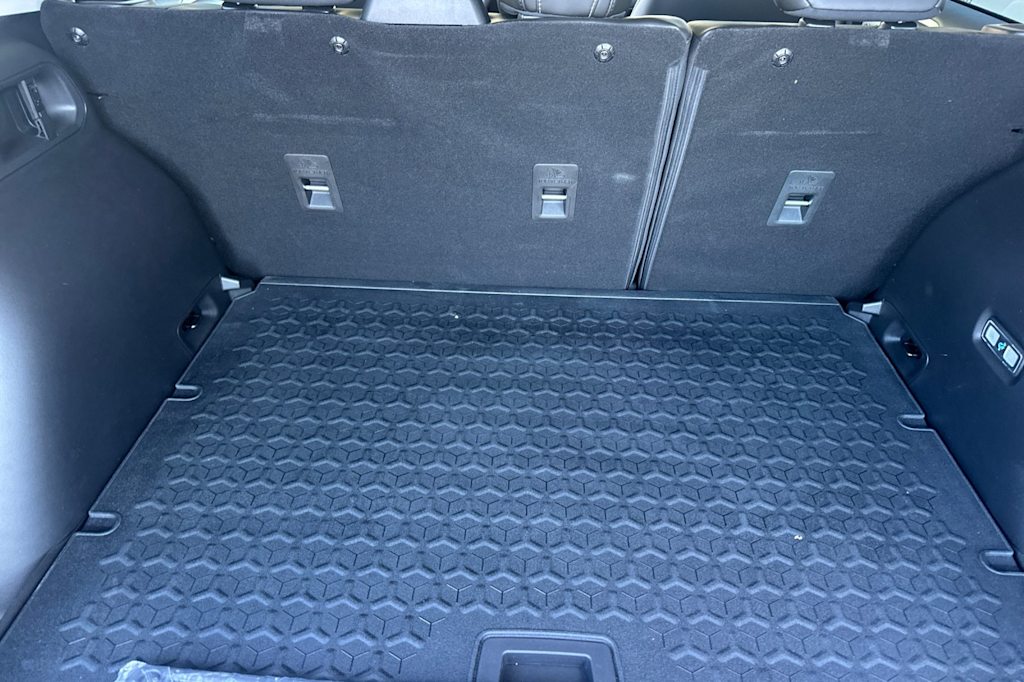 Thumbnail: 2025 Ford Bronco Sport - 15