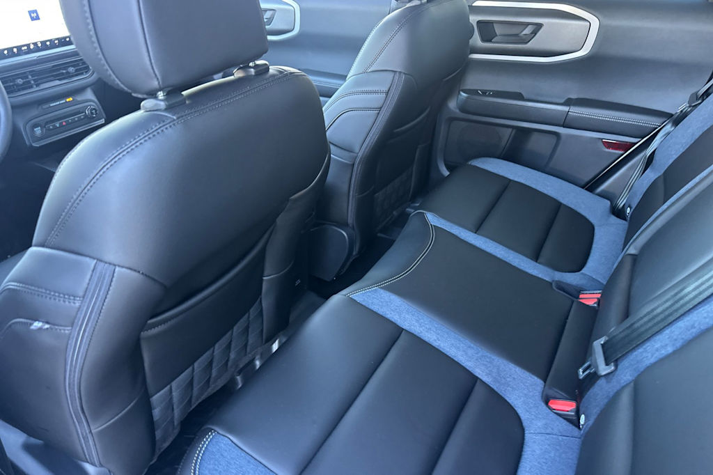 Thumbnail: 2025 Ford Bronco Sport - 9