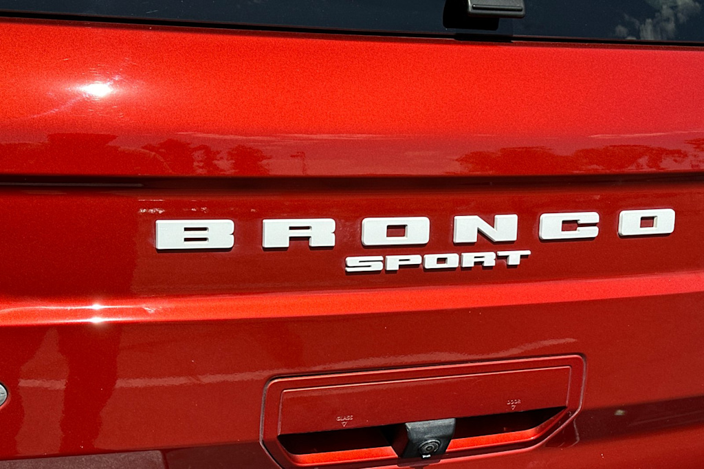 Thumbnail: 2022 Ford Bronco Sport - 7
