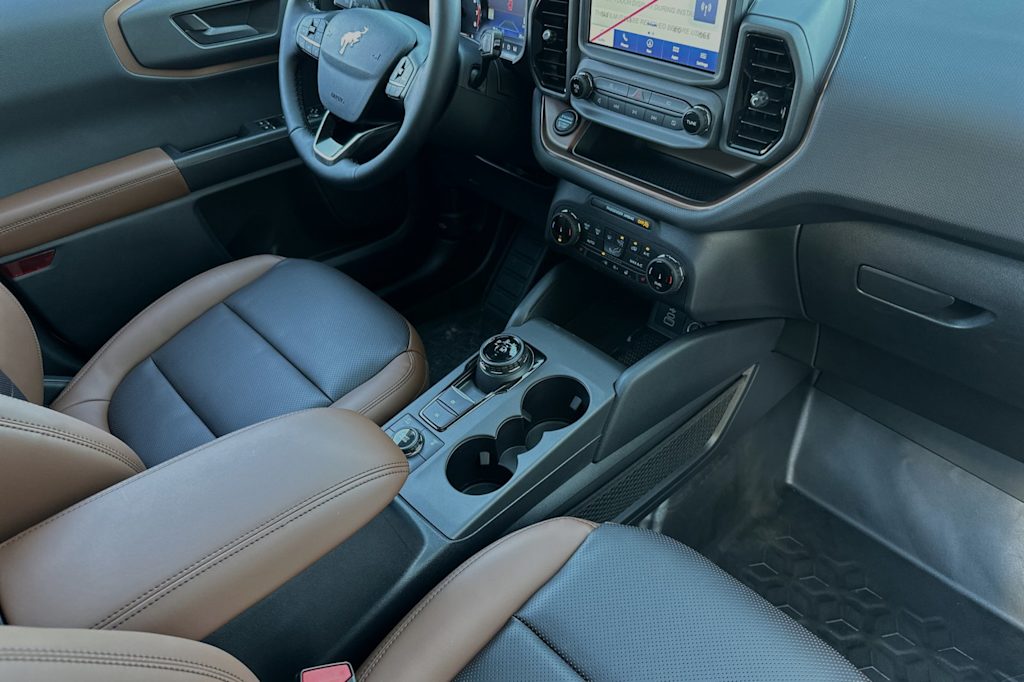 2024 Ford Bronco Sport Badlands 12