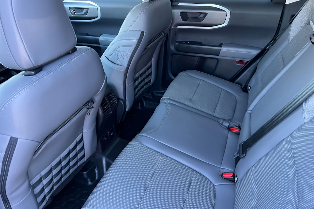 2025 Ford Bronco Sport Badlands 12