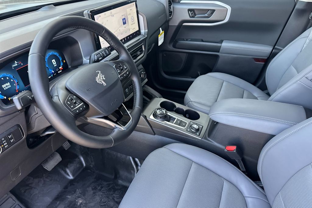 Thumbnail: 2025 Ford Bronco Sport - 9