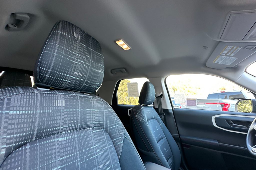 Thumbnail: 2025 Ford Bronco Sport - 23