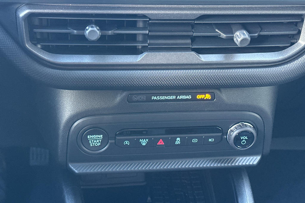 Thumbnail: 2025 Ford Bronco Sport - 25