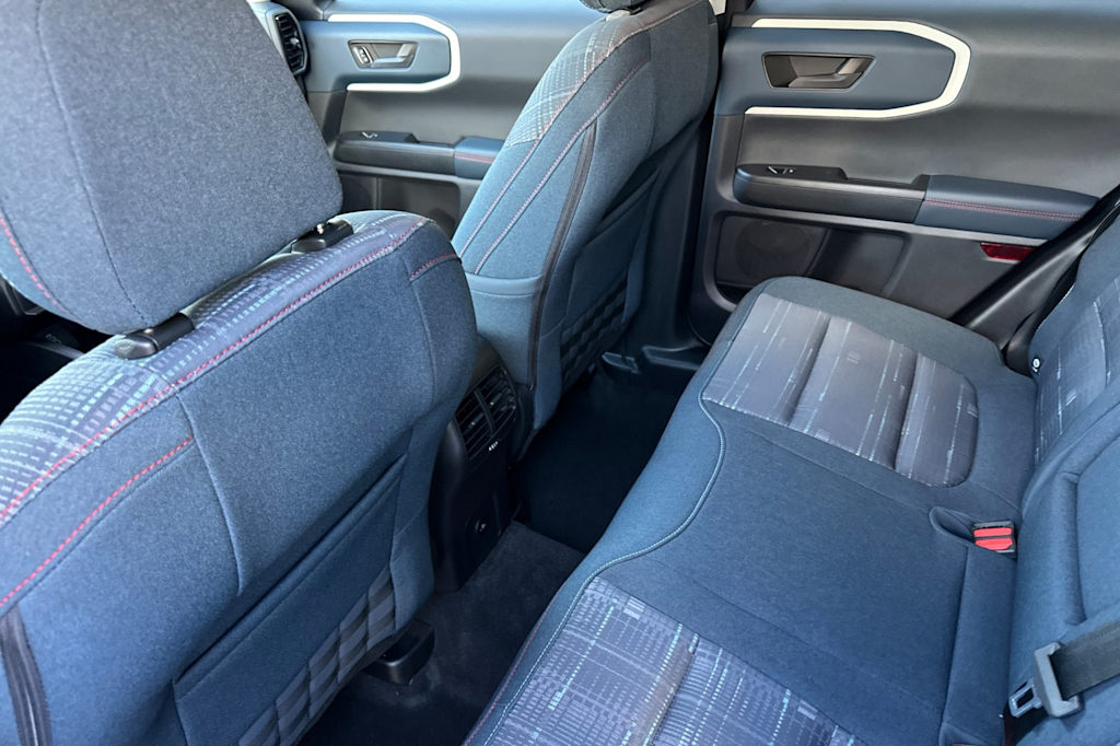 Thumbnail: 2025 Ford Bronco Sport - 11