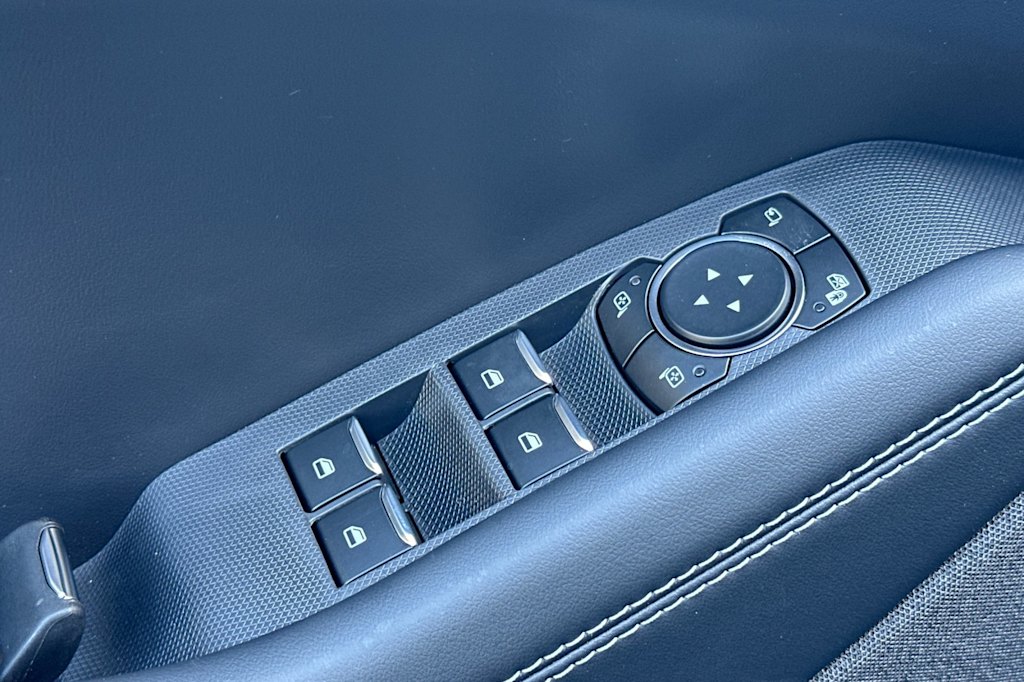 Thumbnail: 2025 Ford Mustang Mach-E - 21