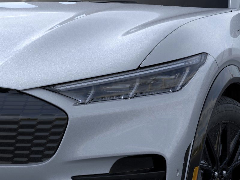 2025 Ford Mustang Mach-E Premium 19