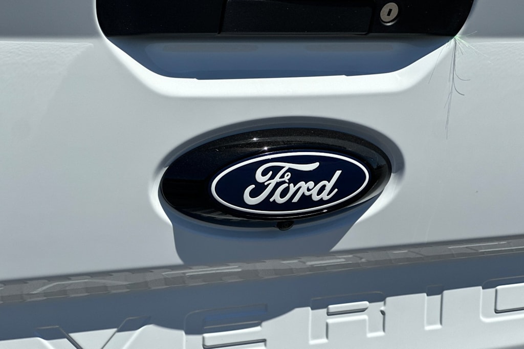 Thumbnail: 2026 Ford Maverick - 27