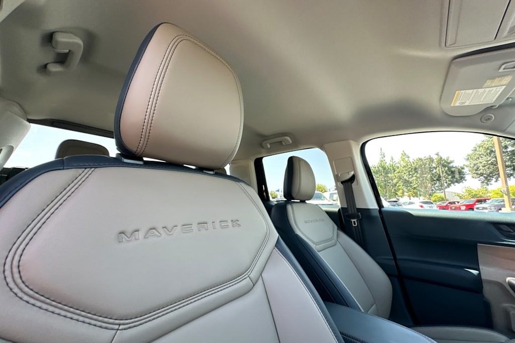 Thumbnail: 2025 Ford Maverick - 9