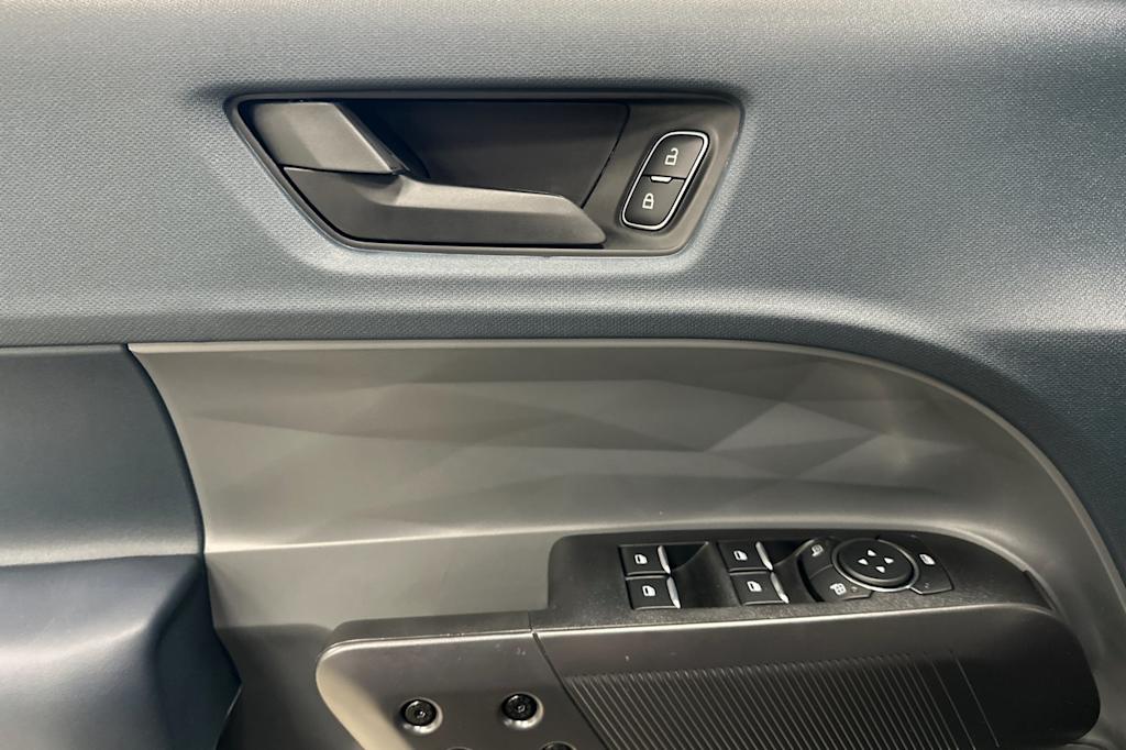 Thumbnail: 2025 Ford Maverick - 20