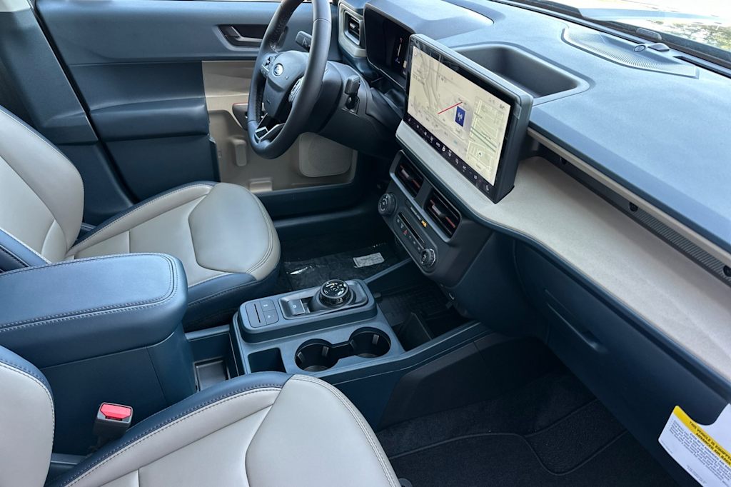 Thumbnail: 2025 Ford Maverick - 13