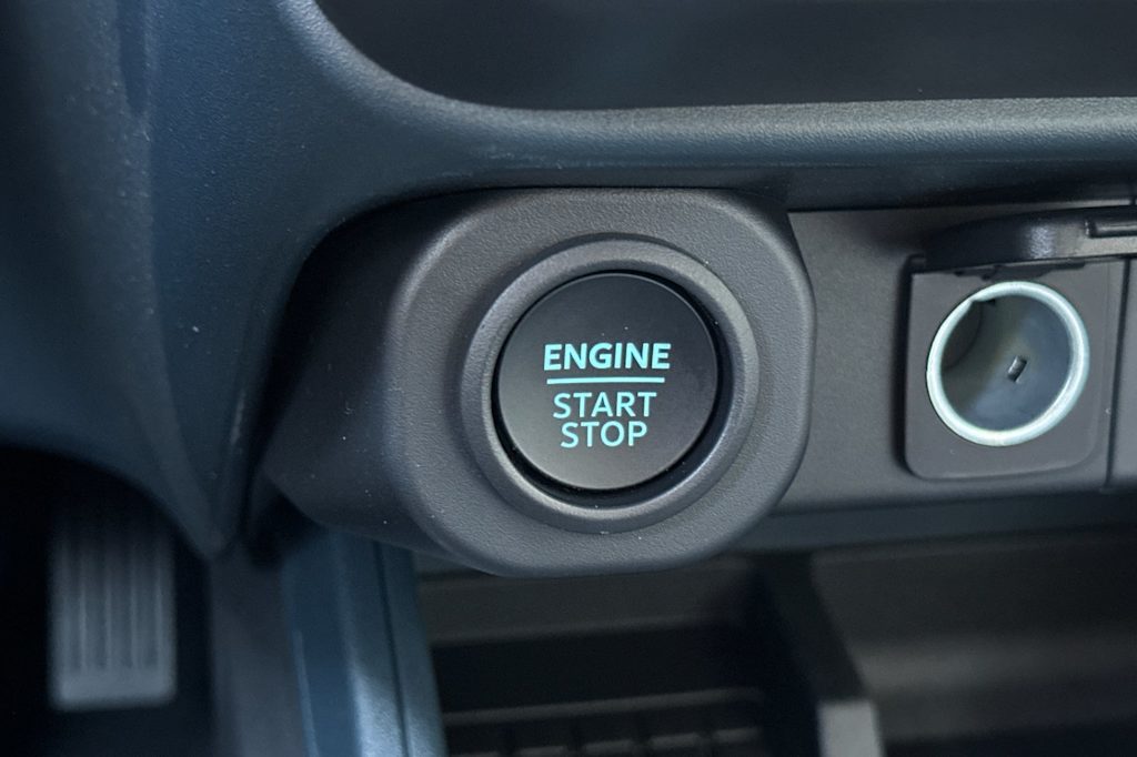 Thumbnail: 2025 Ford Maverick - 25