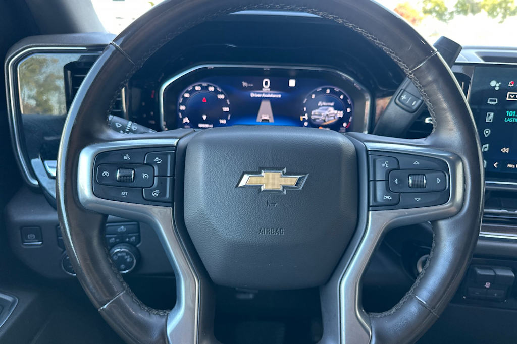 Thumbnail: 2023 Chevrolet Silverado 1500 - 27
