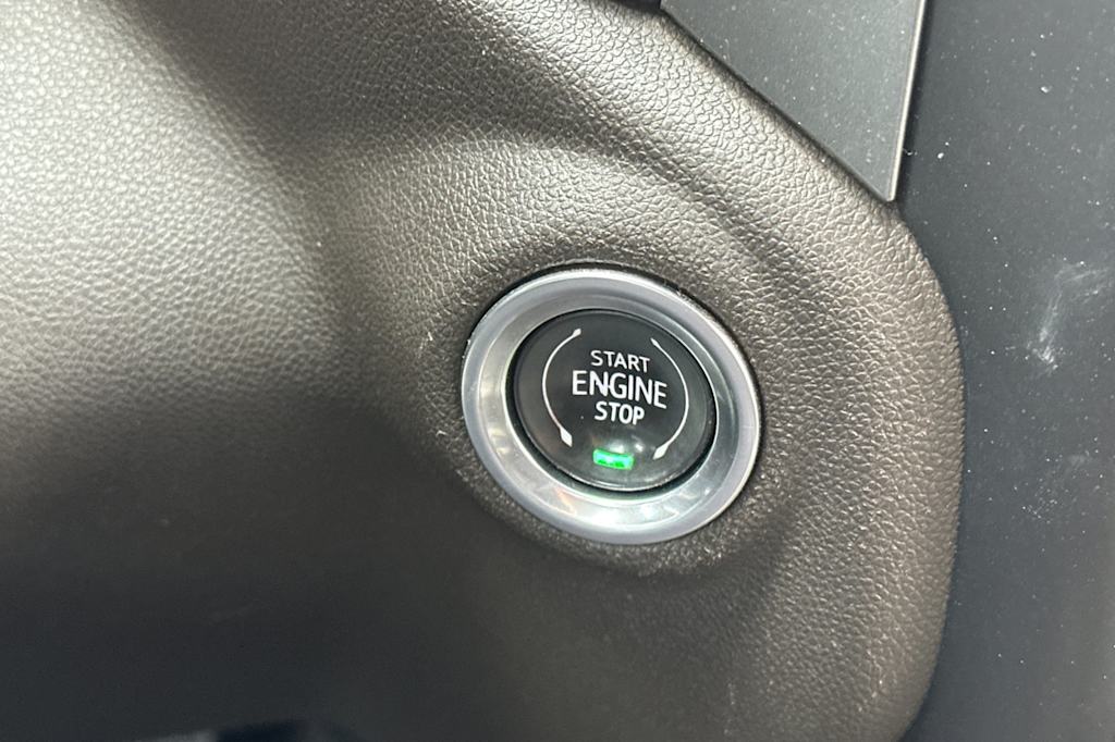 Thumbnail: 2019 Chevrolet Silverado 1500 - 24