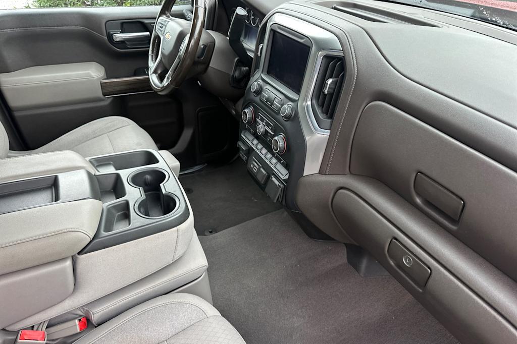 Thumbnail: 2019 Chevrolet Silverado 1500 - 12