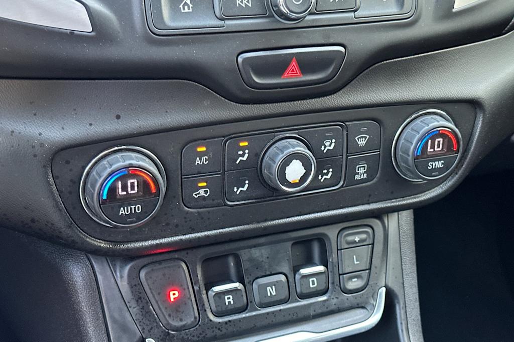 Thumbnail: 2021 GMC Terrain - 24
