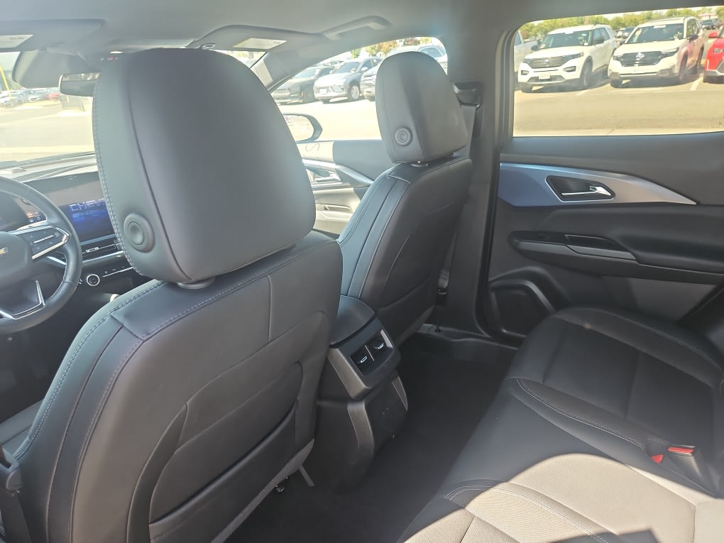 Thumbnail: 2024 Chevrolet Equinox - 10