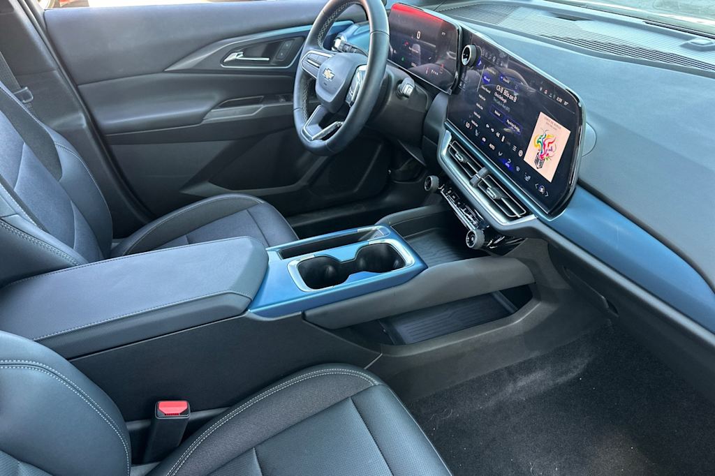 Thumbnail: 2024 Chevrolet Equinox - 13