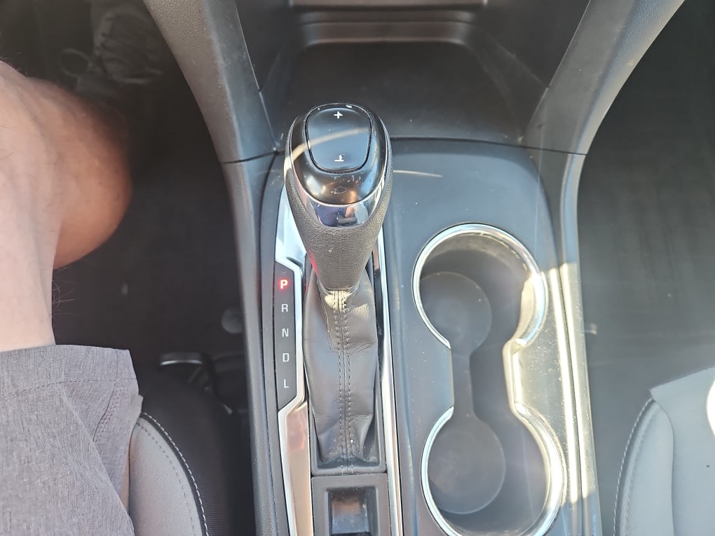 Thumbnail: 2020 Chevrolet Equinox - 15