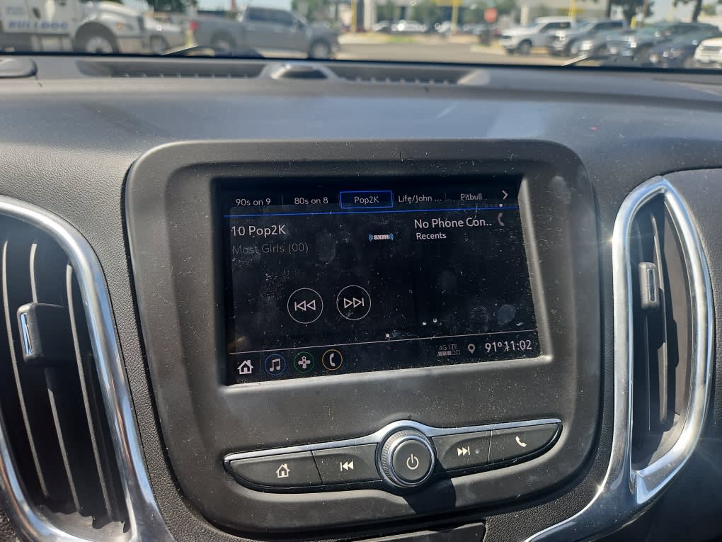 Thumbnail: 2020 Chevrolet Equinox - 12