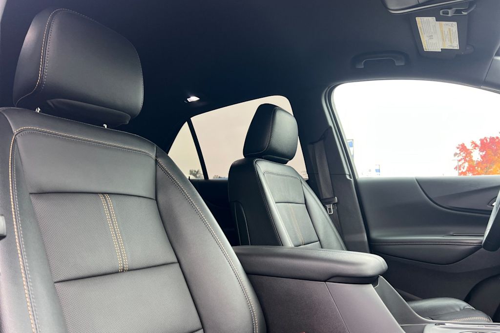 Thumbnail: 2024 Chevrolet Equinox - 9