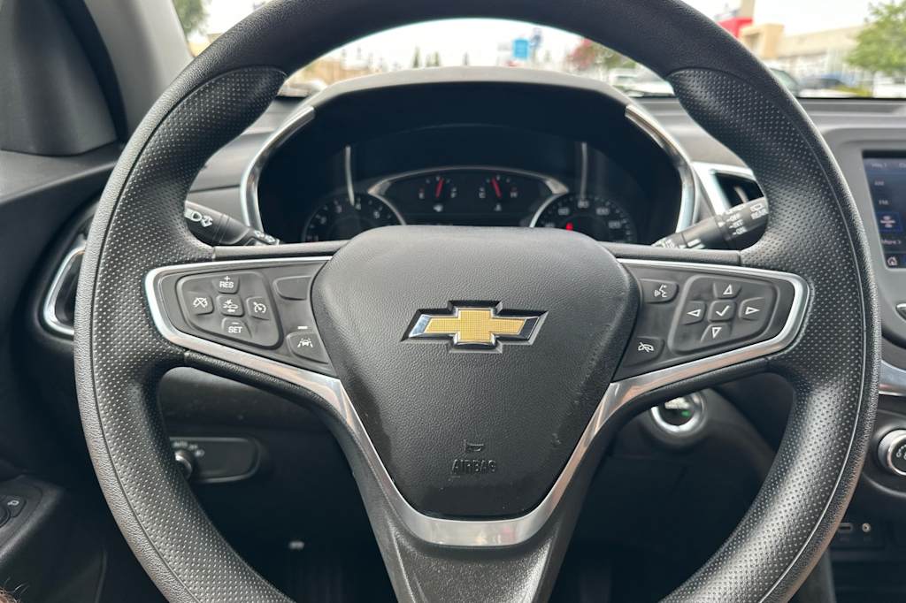 Thumbnail: 2022 Chevrolet Equinox - 14