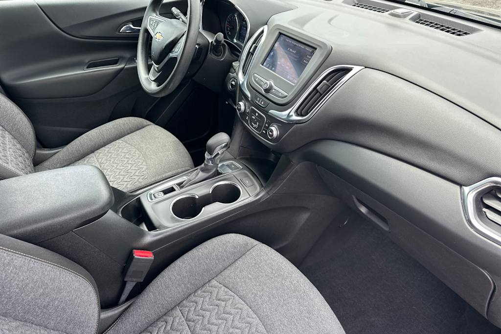 Thumbnail: 2022 Chevrolet Equinox - 13