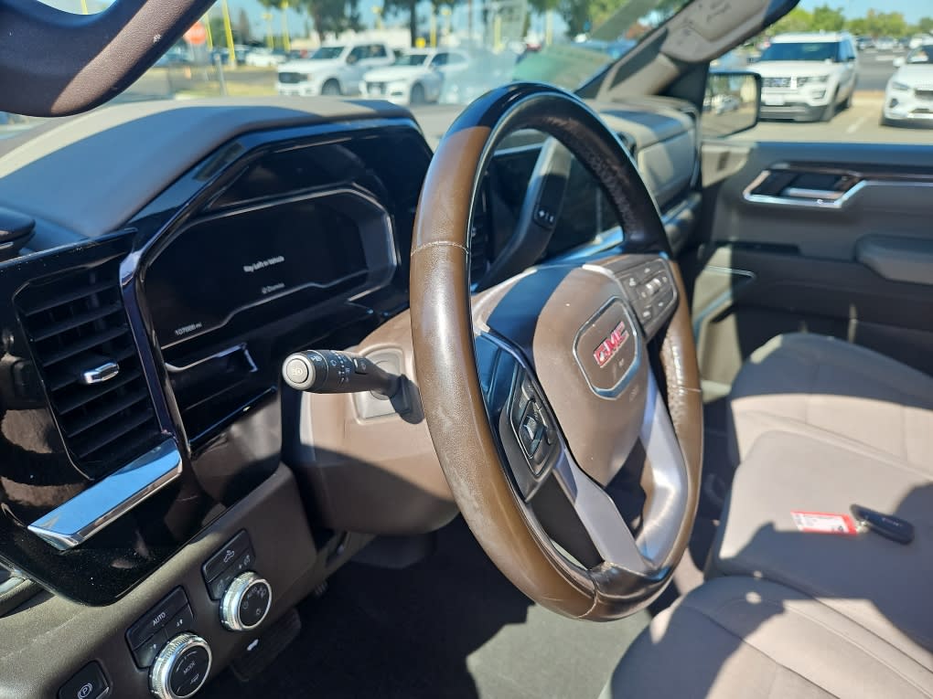 Thumbnail: 2024 GMC Sierra 1500 - 2