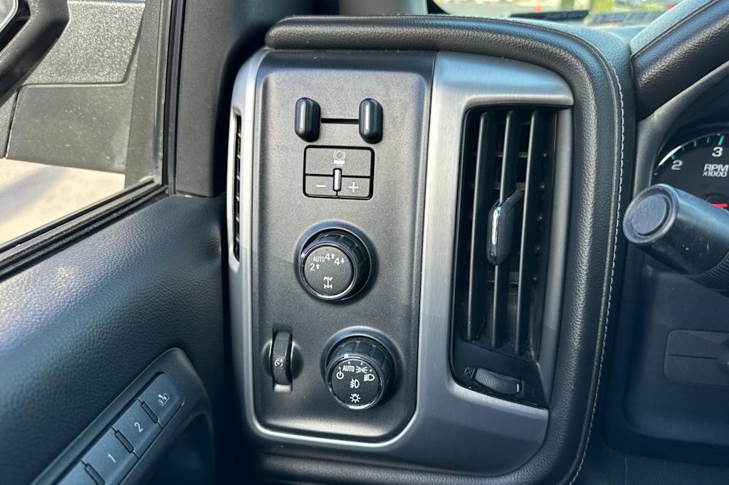 Thumbnail: 2017 GMC Sierra 1500 - 29