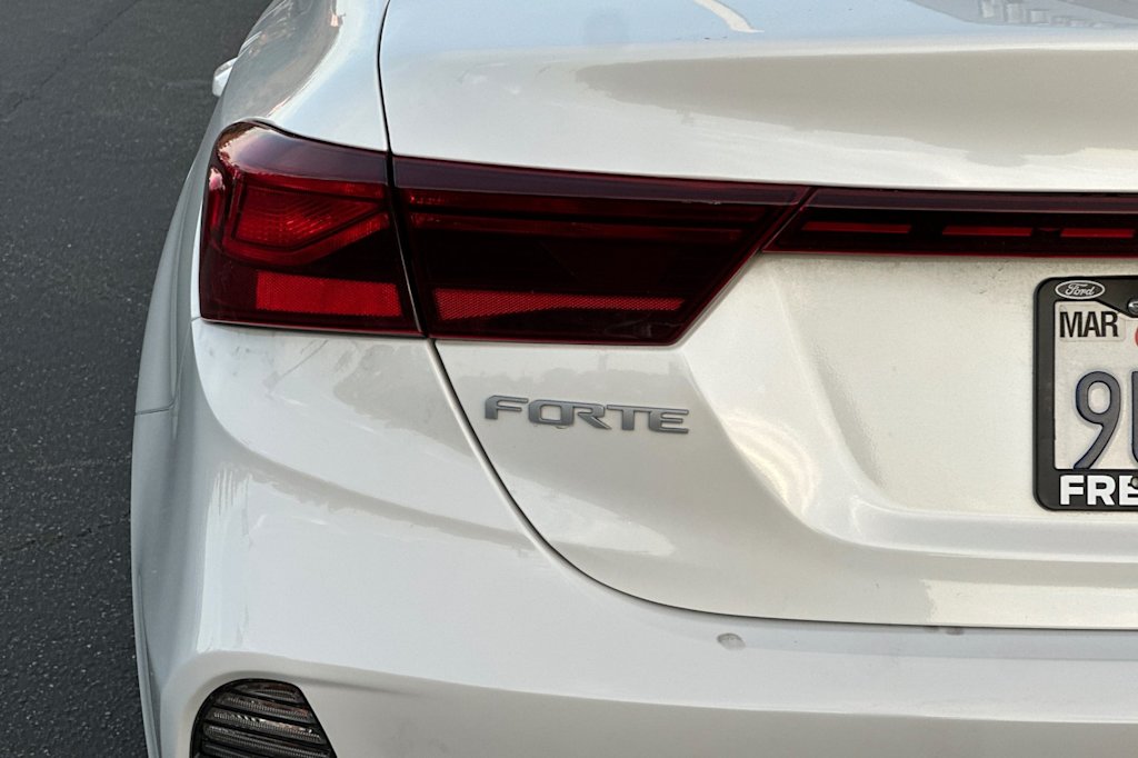 Thumbnail: 2024 Kia Forte - 26