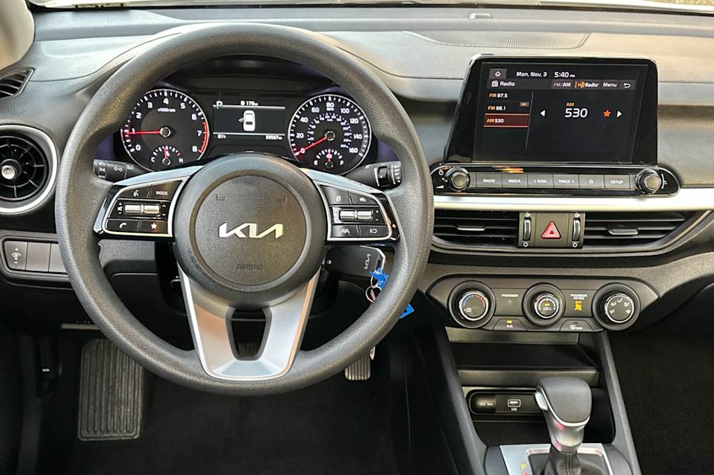 Thumbnail: 2024 Kia Forte - 11