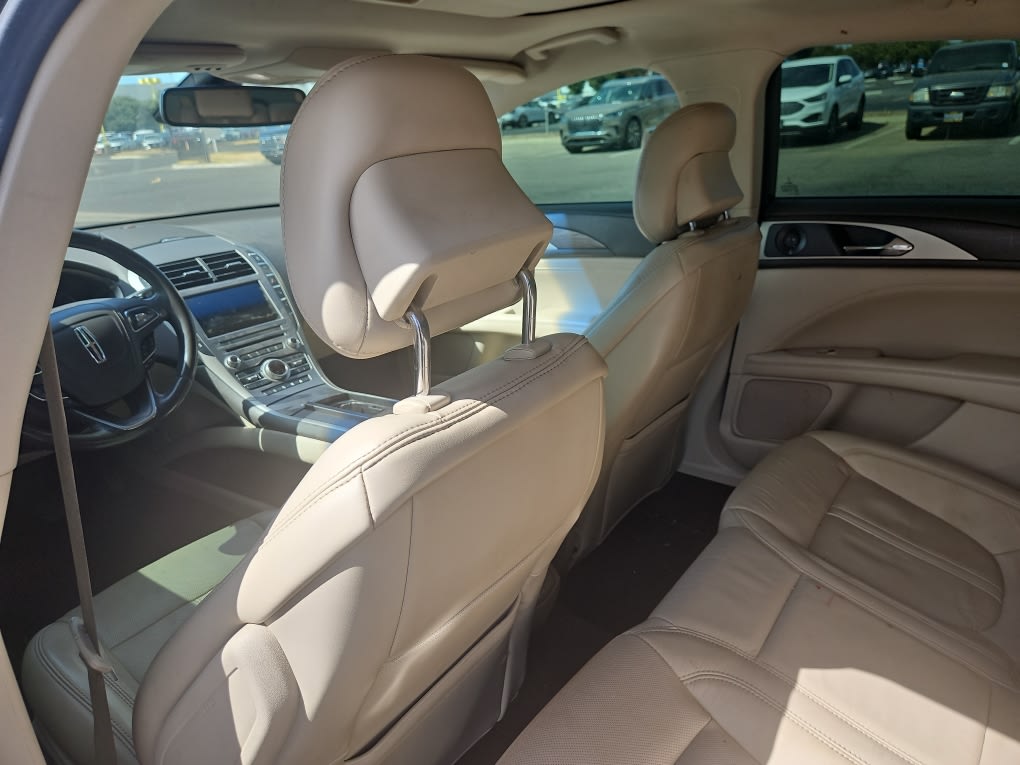 Thumbnail: 2019 Lincoln MKZ - 10