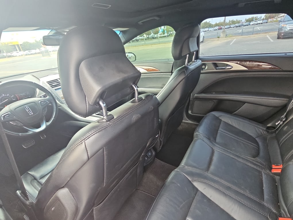 Thumbnail: 2019 Lincoln MKZ - 11