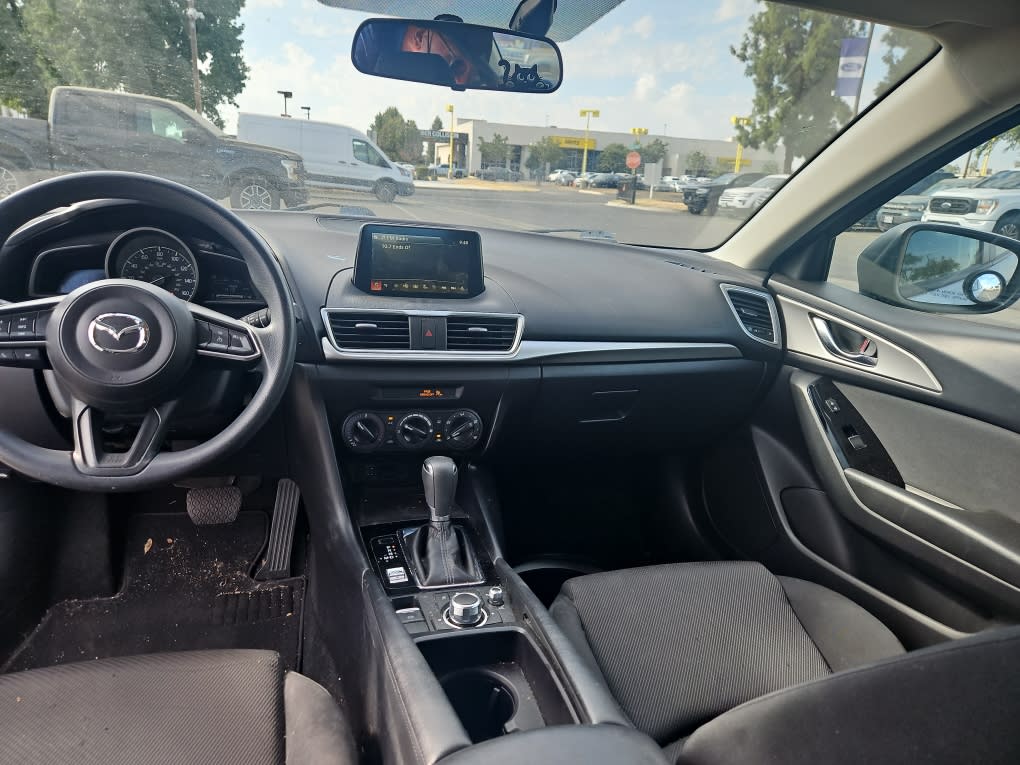 Thumbnail: 2017 Mazda Mazda3 - 9