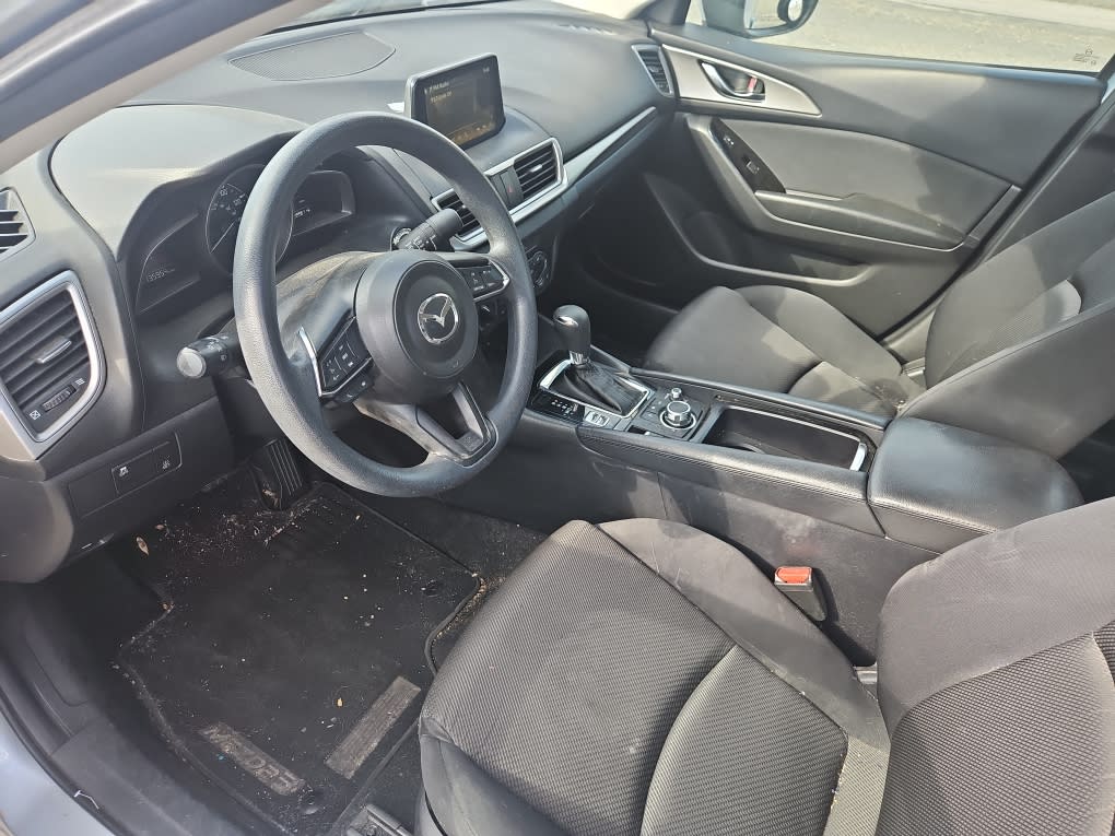 Thumbnail: 2017 Mazda Mazda3 - 13