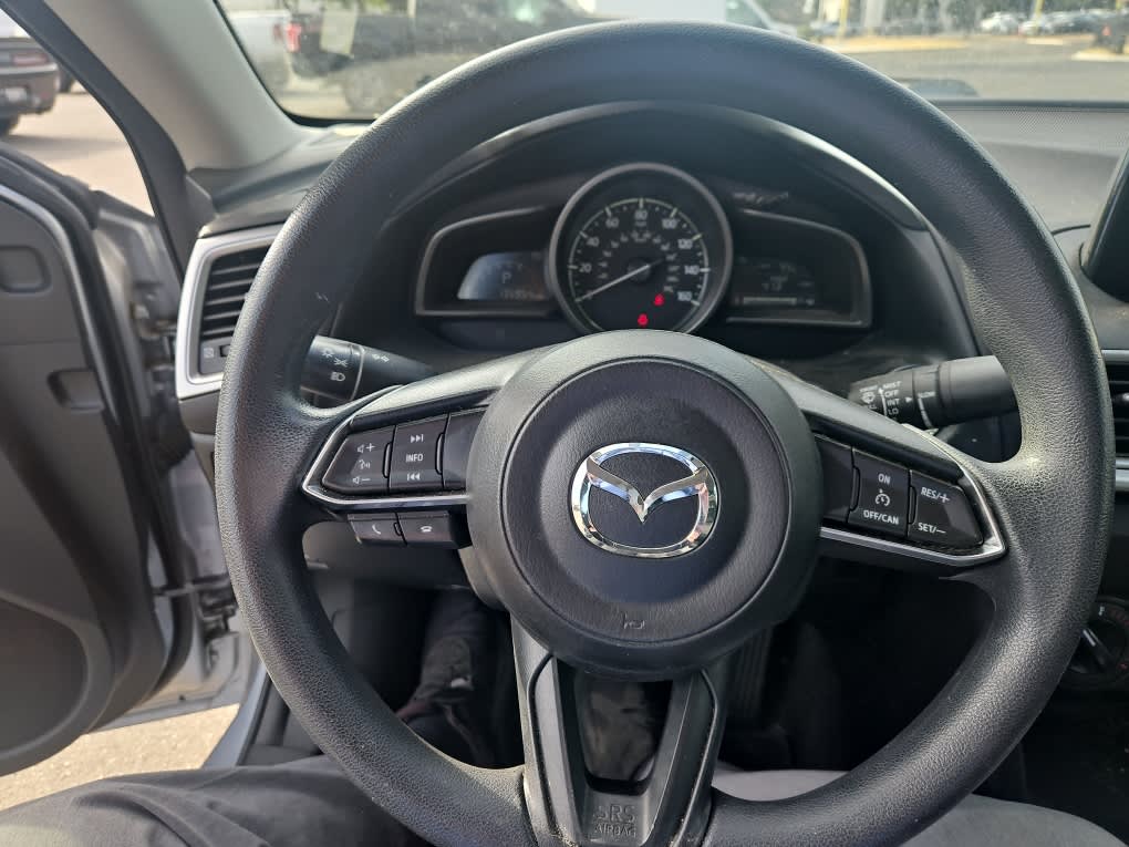 Thumbnail: 2017 Mazda Mazda3 - 20