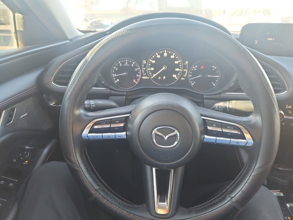 Thumbnail: 2022 Mazda Mazda3 - 11