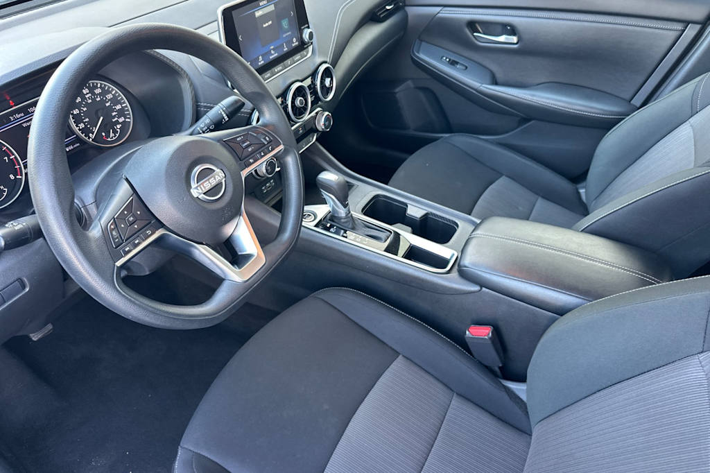 Thumbnail: 2025 Nissan Sentra - 9