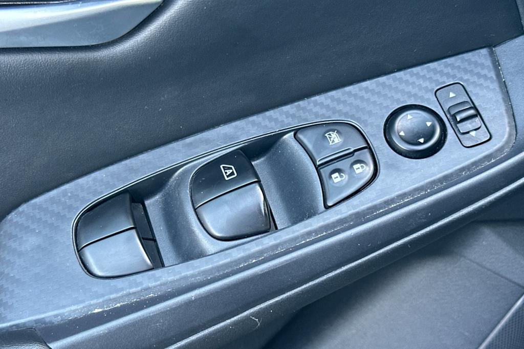 Thumbnail: 2025 Nissan Sentra - 23