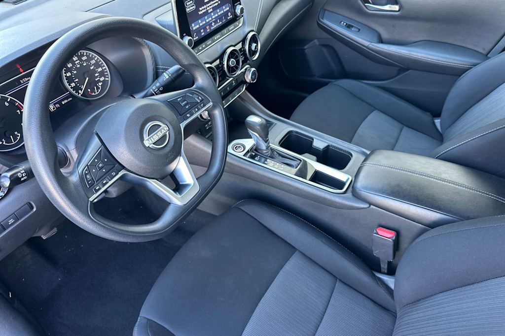 Thumbnail: 2024 Nissan Sentra - 9
