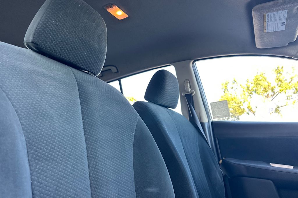 Thumbnail: 2010 Nissan Versa - 23